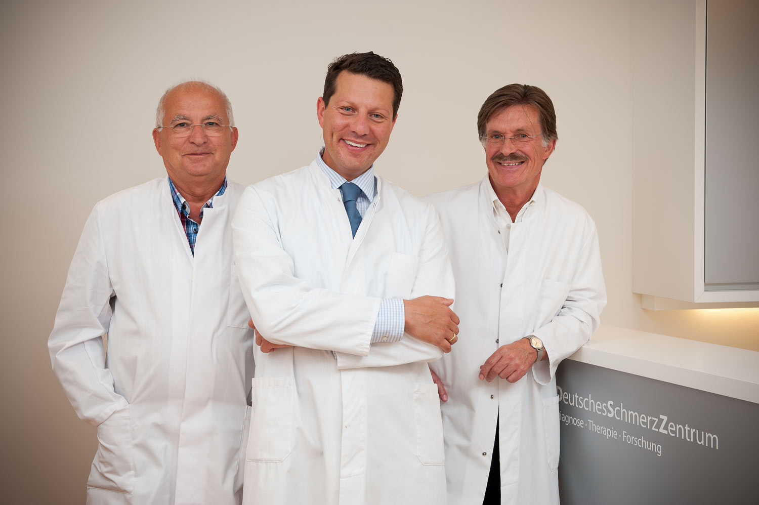 Dr.med. Günter Schütze, Dr.med. Richard Ibrahim und Dr.med. Martin Gessler   - Deutsches Schmerzzentrum  München