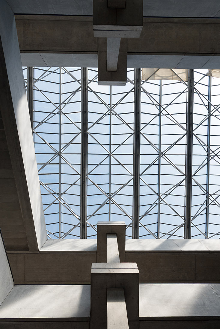 Doku vor Abriss - Glasdach im Foyer der Alten Biologie - Universität Regensburg